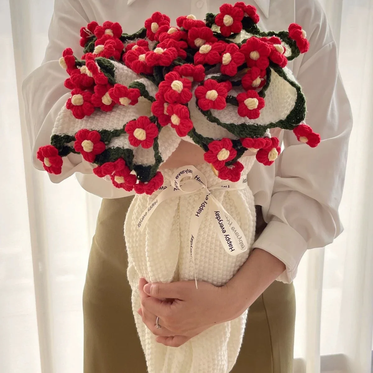 Tiktrove Bouquet Blanket - Image 2