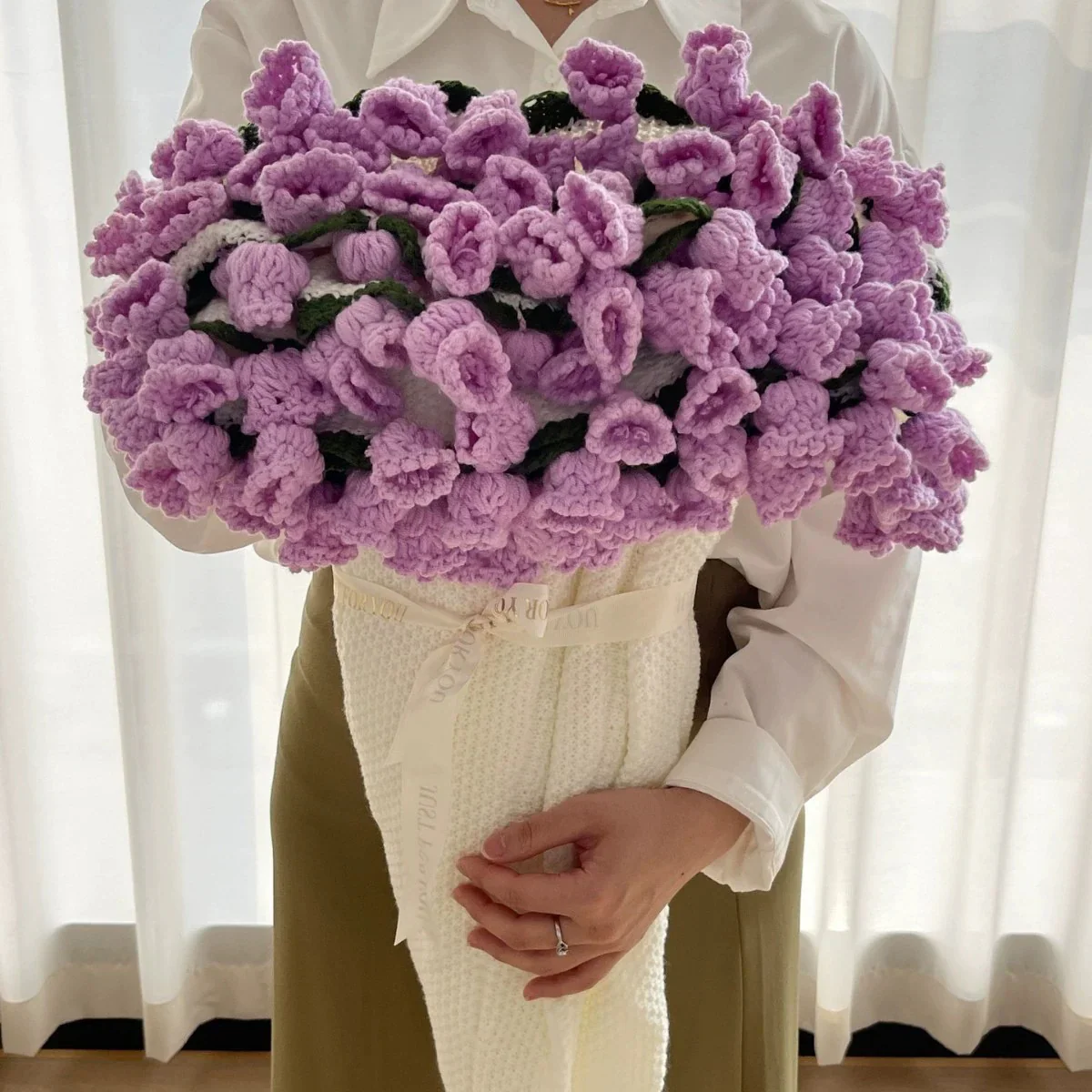 Tiktrove Bouquet Blanket - Image 9