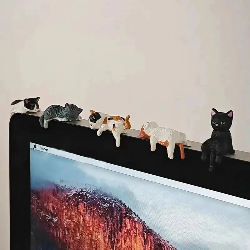⏰🔥 Hand-Painted Mini Cat Desk Figurines 😺 Set of 5 Cute Cartoon Kitty Companions - Image 4