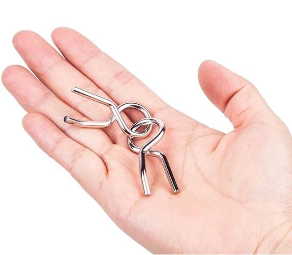 Untangling Iron Link Unlock Interlock Game - Image 4